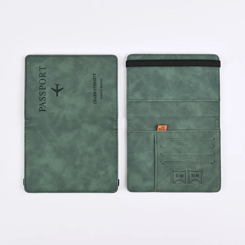 DA002   Passport Holder Travel Wallet
